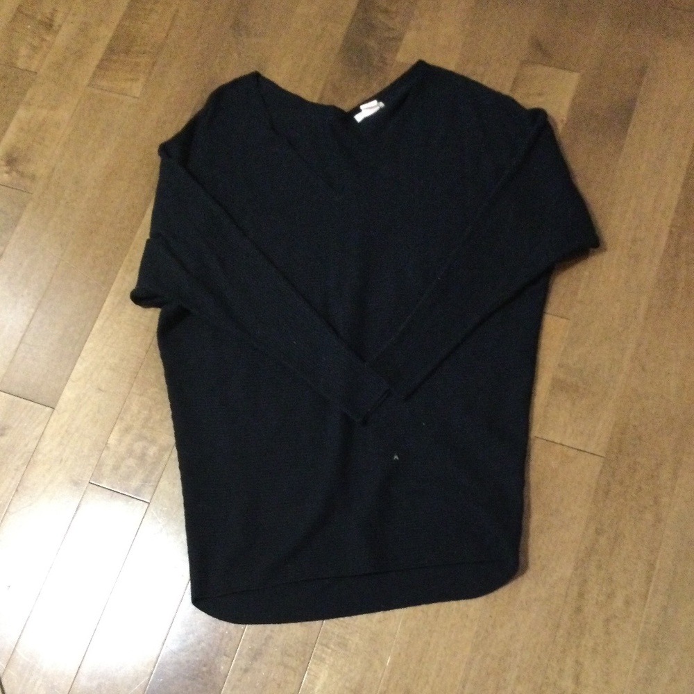 Black v-neck sweater